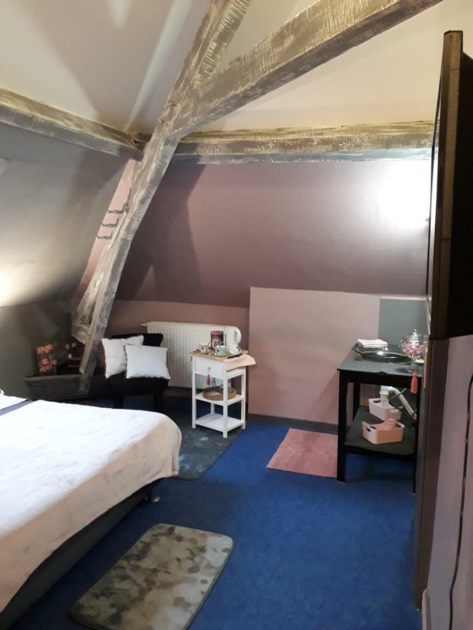 L'Escale Du XIX Eme Hotel Lillers Екстериор снимка