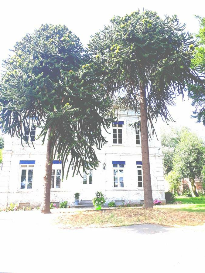 L'Escale Du XIX Eme Hotel Lillers Екстериор снимка