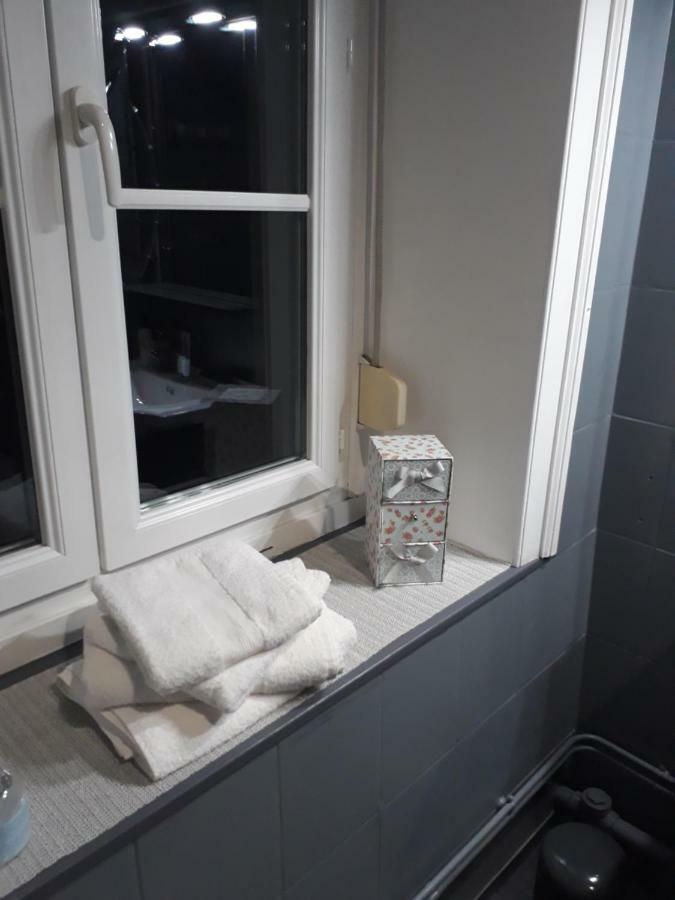 L'Escale Du XIX Eme Hotel Lillers Екстериор снимка
